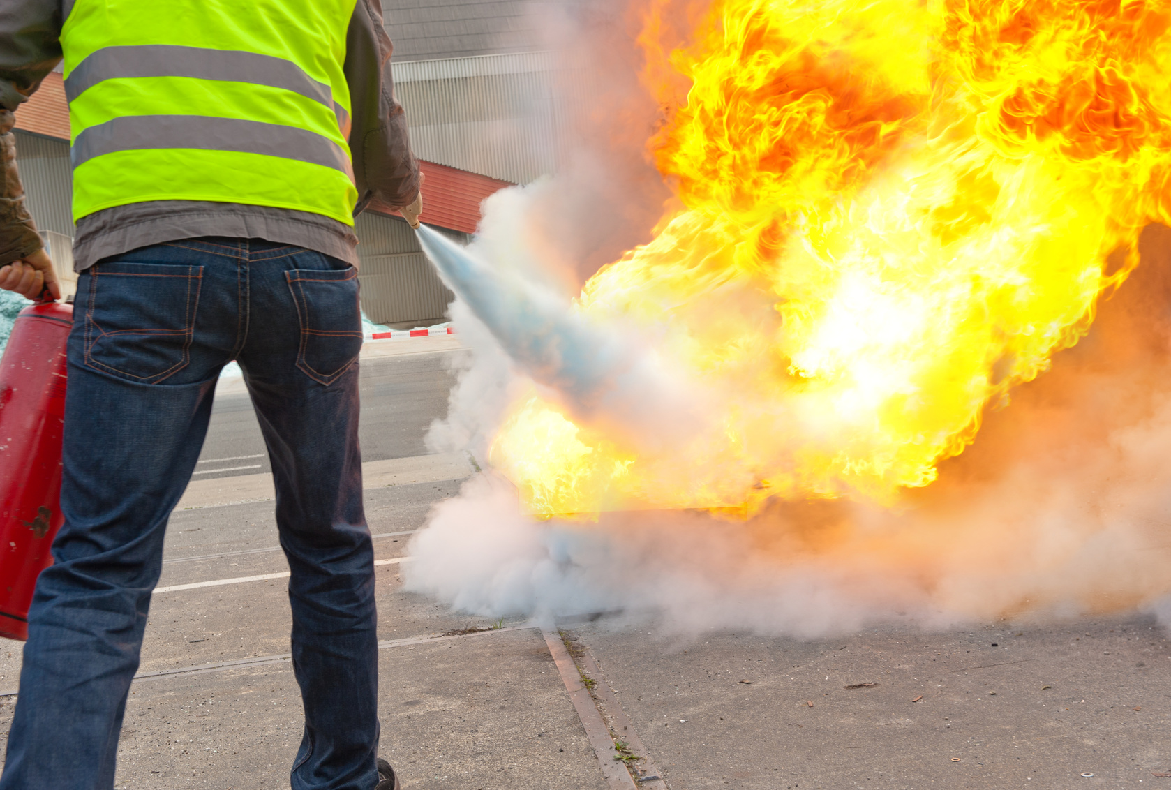 Brandschutz- und Evakuierungshelfer Volker Roth